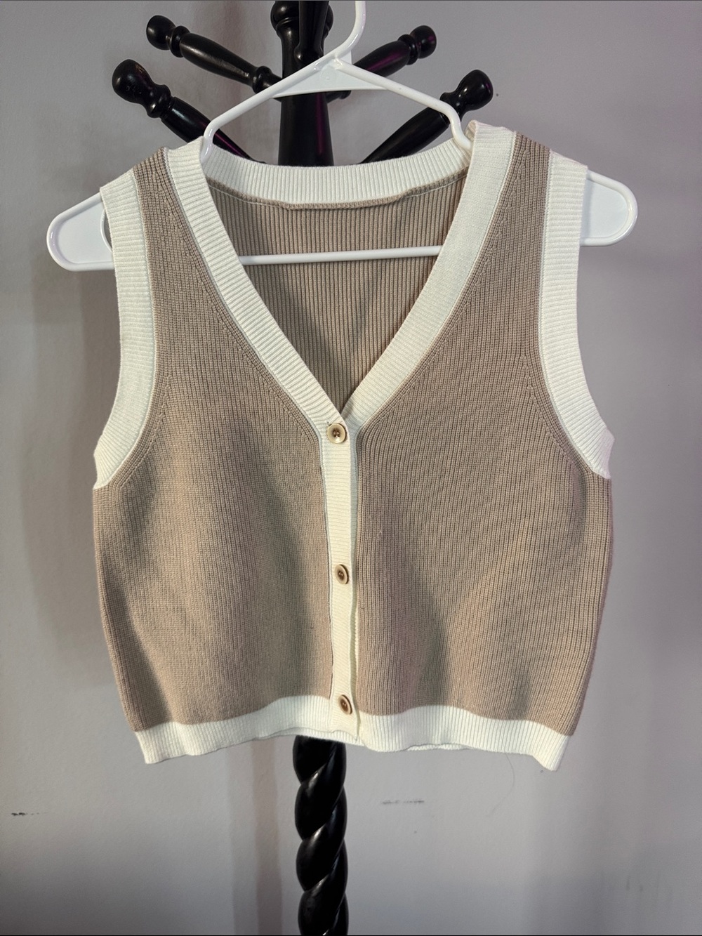 Cream-Trim Taupe Knit Button Front Vest 12.T